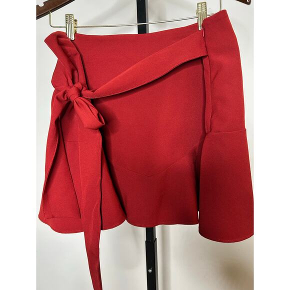 Zara Red Skorts!! - XL‎ With tie belt. Beautiful! - Picture 2 of 8